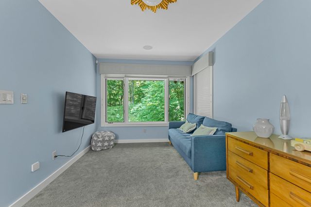 1461 N Eagle Highway, Lake Leelanau, MI 49653