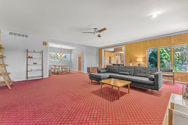 1461 N Eagle Highway, Lake Leelanau, MI 49653