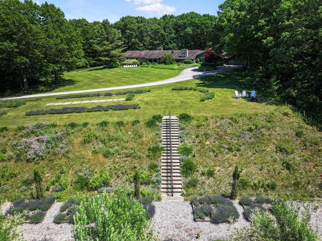 1461 N Eagle Highway, Lake Leelanau, MI 49653