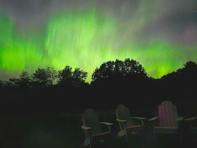 1461 N Eagle Highway, Lake Leelanau, MI 49653