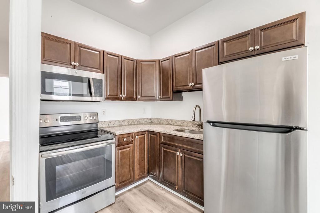 2307 E CLEARFIELD ST, Philadelphia, PA 19134 — photo 3