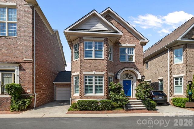 1208 Dilworth Crescent Row, Charlotte, NC 28203