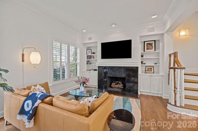 1208 Dilworth Crescent Row, Charlotte, NC 28203