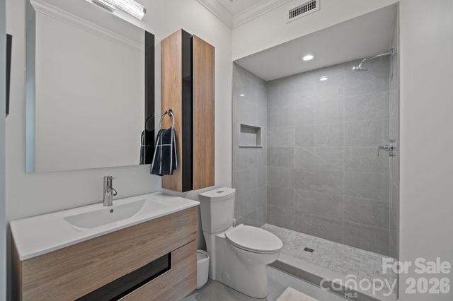 1208 Dilworth Crescent Row, Charlotte, NC 28203