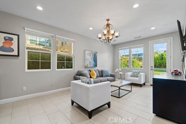 117 Cruiser, Irvine, CA 92618