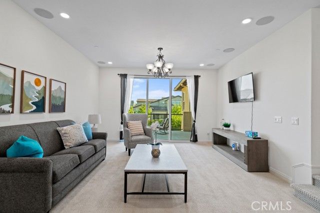 117 Cruiser, Irvine, CA 92618