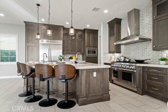 117 Cruiser, Irvine, CA 92618