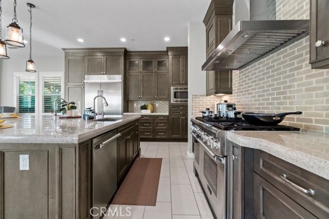 117 Cruiser, Irvine, CA 92618