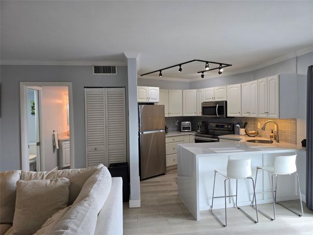 900 River Reach Drive 517, Fort Lauderdale, FL 33315