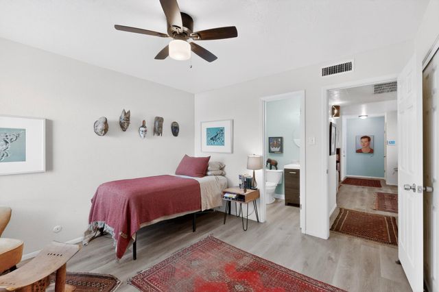 4601 Carlisle Boulevard NE H2, Albuquerque, NM 87109