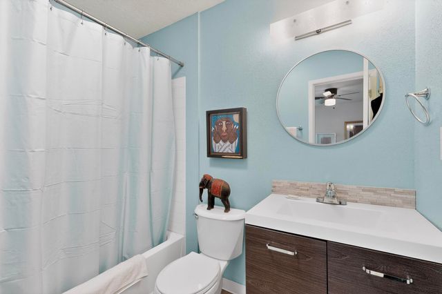 4601 Carlisle Boulevard NE H2, Albuquerque, NM 87109