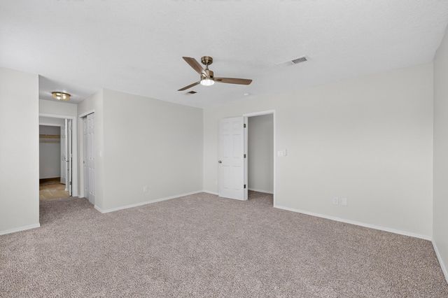 16 Cliffrose Trail, Los Lunas, NM 87031