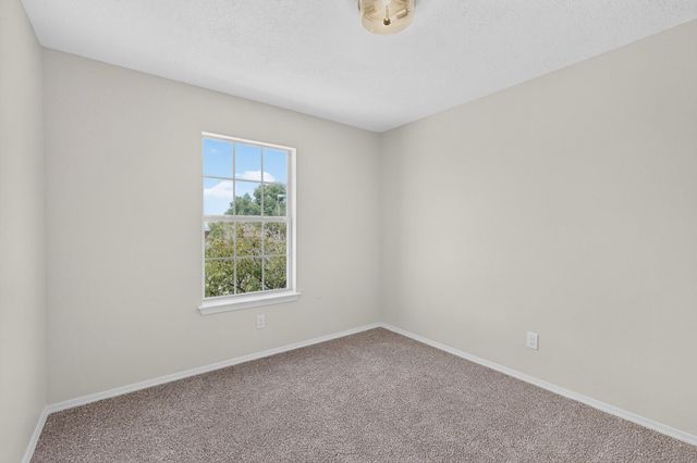 16 Cliffrose Trail, Los Lunas, NM 87031