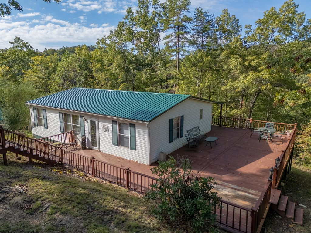 139 Robin Lane, Wellington, KY 40387