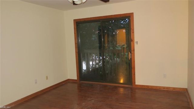 256 Misty Point LN, Newport News, VA 23603