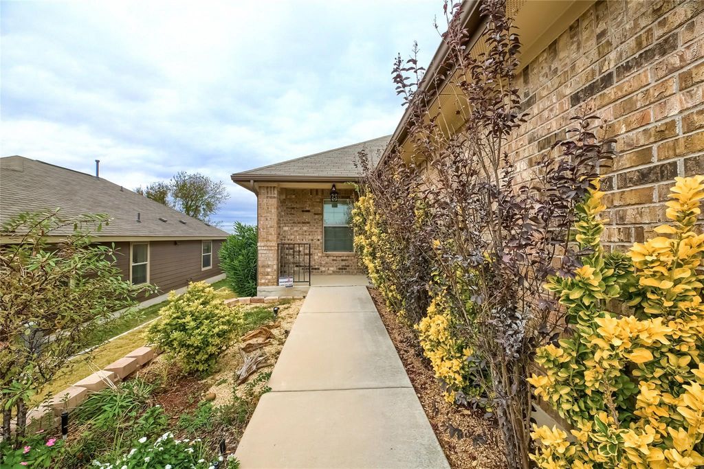 10104 Deer Chase TRL, Austin, TX 78747