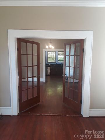 1201 E 35th Street, Charlotte, NC 28205