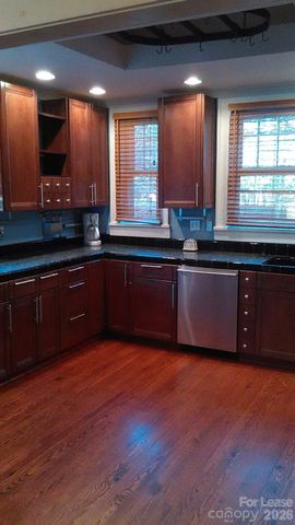 1201 E 35th Street, Charlotte, NC 28205