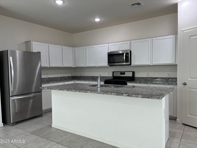 19419 W ELM Street, Litchfield Park, AZ 85340