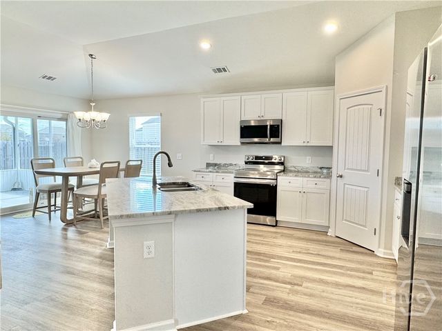 252 Cromer Street, Savannah, GA 31407