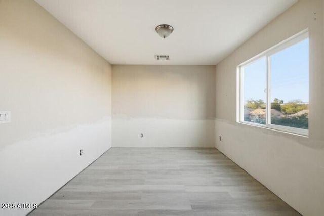 1030 E ODEUM Lane, Phoenix, AZ 85040