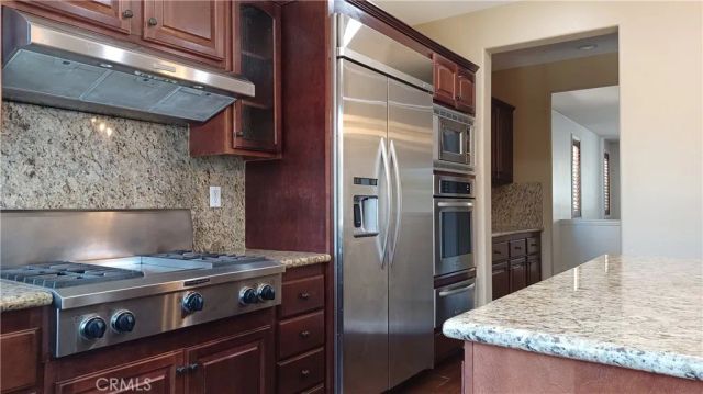 37105 Firethorn, Palmdale, CA 93550