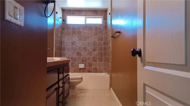 37105 Firethorn, Palmdale, CA 93550