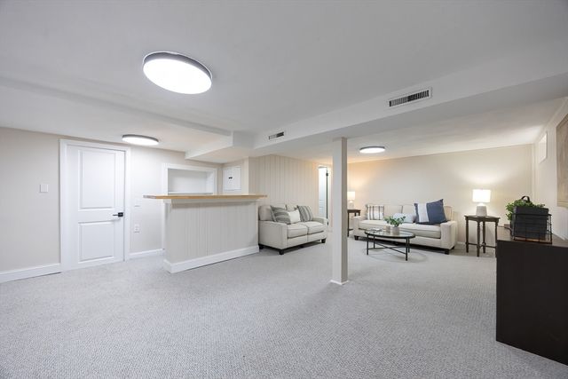 55 Highland Ave, Taunton, MA 02780