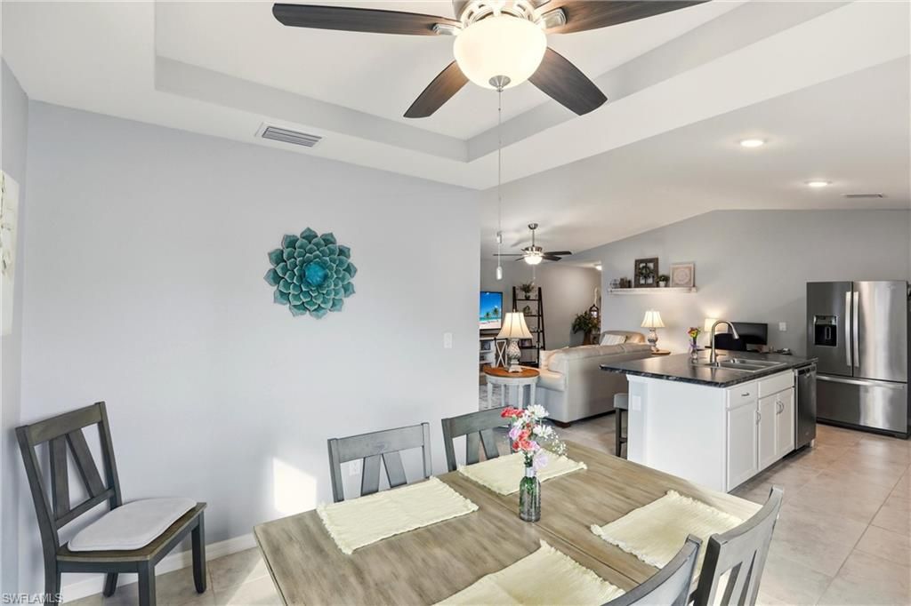 Image 10 of property listing at 214 NE 24th TER, Cape Coral, FL 33909