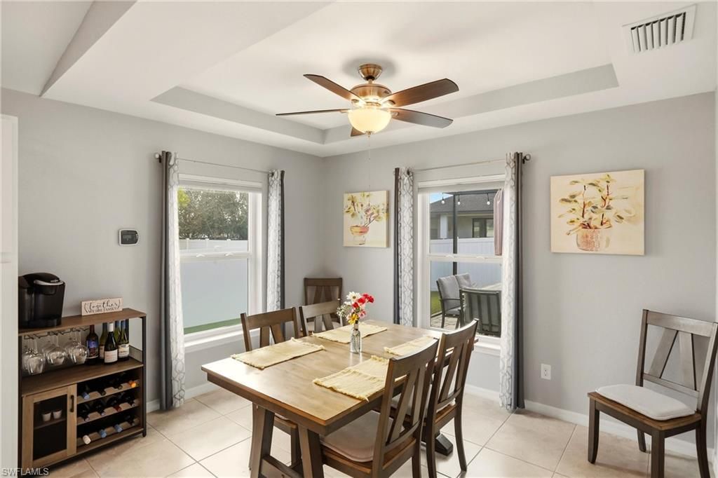 Image 9 of property listing at 214 NE 24th TER, Cape Coral, FL 33909