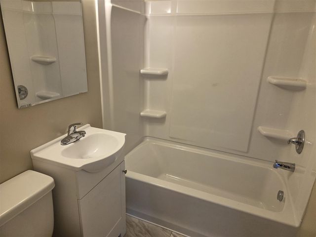 5925 Nevada Avenue, Portage, MI 49024