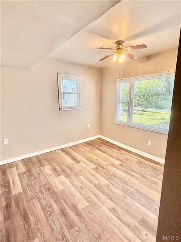 1020 Farmview Drive, Unincorporated, MO 63138
