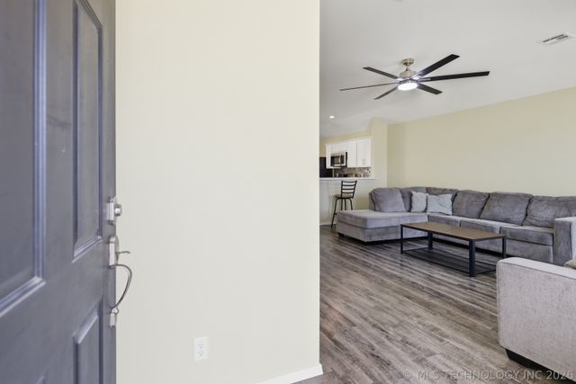 14145 S 298th East Avenue, Coweta, OK 74429