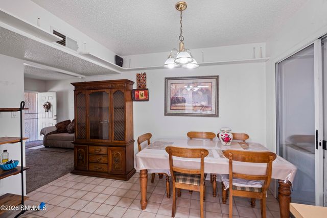 1212 Ash Avenue, Las Cruces, NM 88001