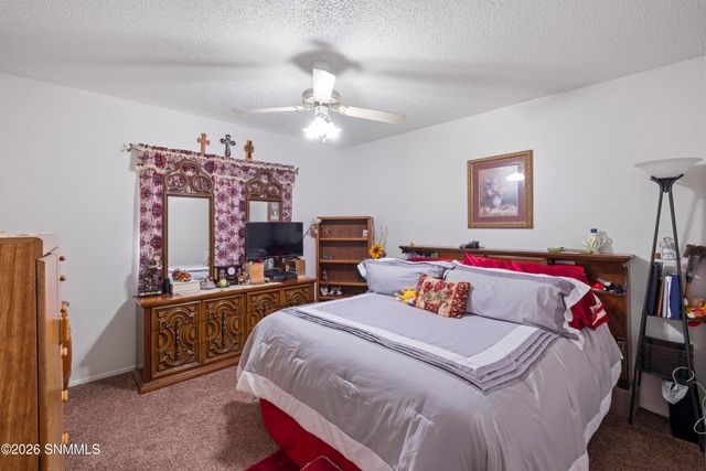 1212 Ash Avenue, Las Cruces, NM 88001