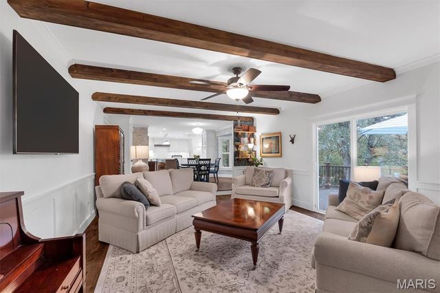 933 Baintree Lane, Ballwin, MO 63011