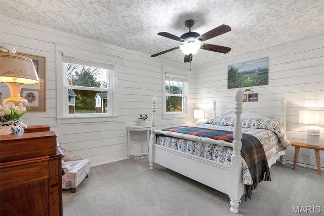 933 Baintree Lane, Ballwin, MO 63011