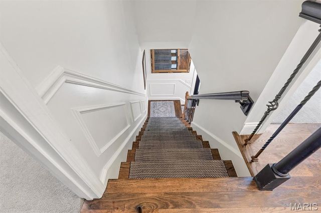 933 Baintree Lane, Ballwin, MO 63011