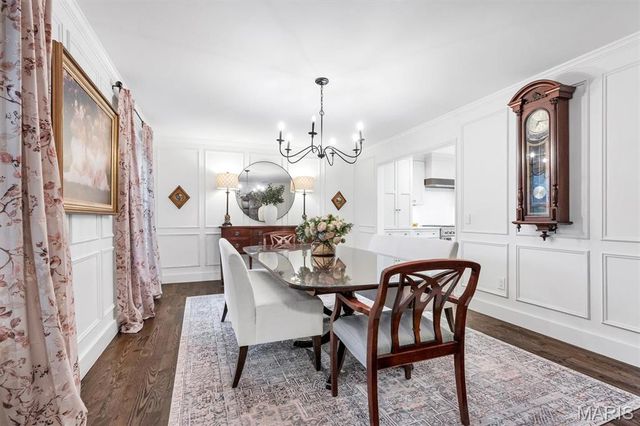 933 Baintree Lane, Ballwin, MO 63011