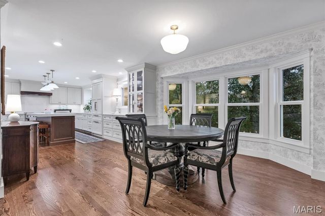 933 Baintree Lane, Ballwin, MO 63011