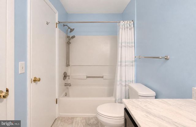 131 DRIFTWOOD CT, Galloway, NJ 08205