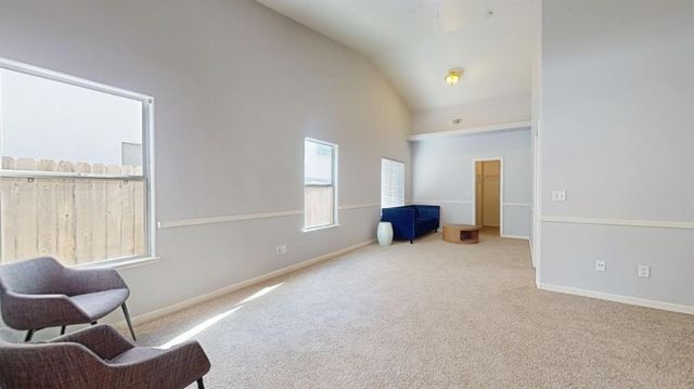 2944 E Christopher Drive, Fresno, CA 93720