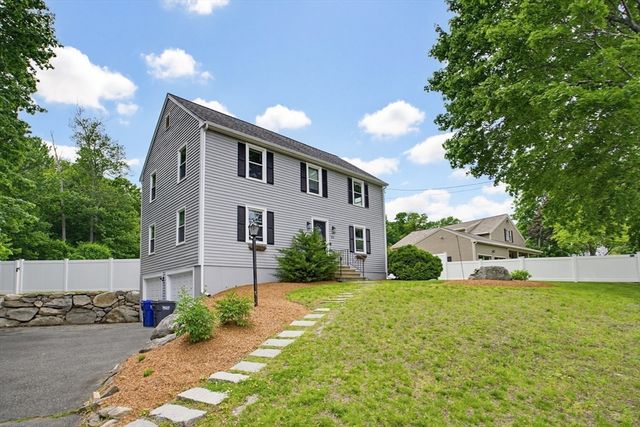 102 Purchase St, Milford, MA 01757