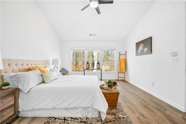 10895 Glenbarr Drive, Johns Creek, GA 30097