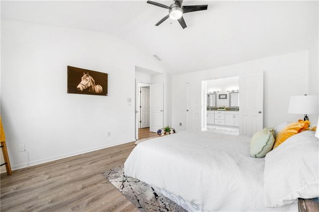 10895 Glenbarr Drive, Johns Creek, GA 30097