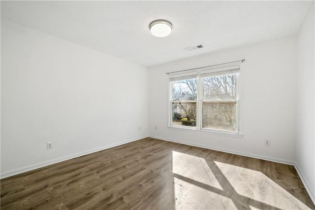 10895 Glenbarr Drive, Johns Creek, GA 30097