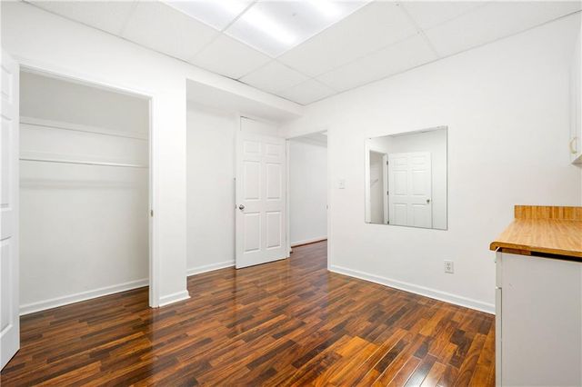 10895 Glenbarr Drive, Johns Creek, GA 30097