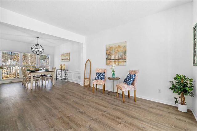 10895 Glenbarr Drive, Johns Creek, GA 30097