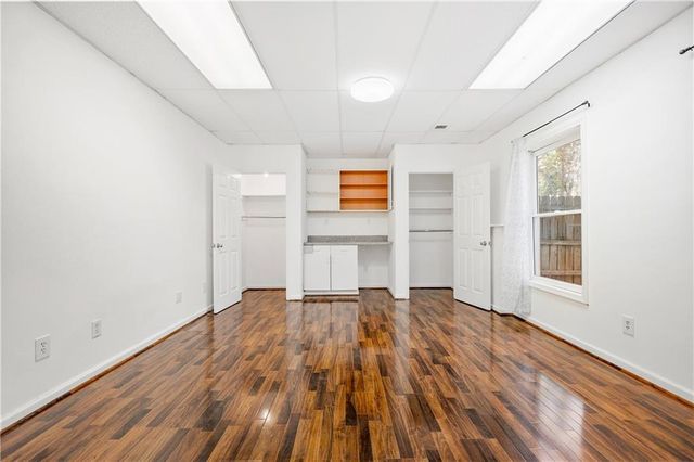 10895 Glenbarr Drive, Johns Creek, GA 30097