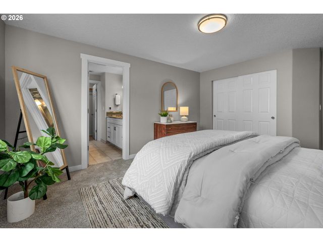 20463 Sw TESORO Ct, Beaverton, OR 97003